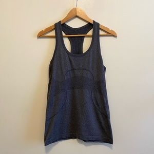 lululemon athletica swiftly tech grey tank (size 8)